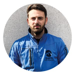 Frigoriste technicien d'une société de climatisation