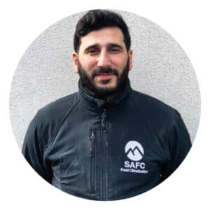 Frigoriste technicien d'une société de climatisation